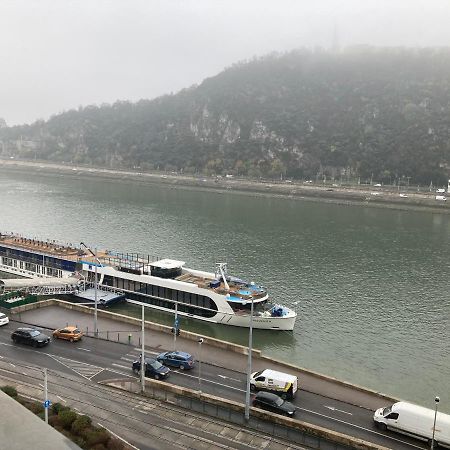 Danube View Lägenhet Budapest Exteriör bild